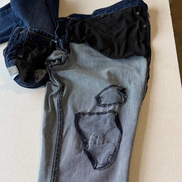 Maurices Everflex High Rise Distressed Skinny Jeans Patchwork - Picture 15 of 15